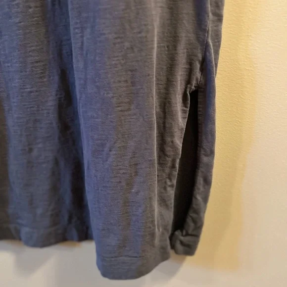 Woman’s Old Navy Midi Dress - Picture 3 of 3